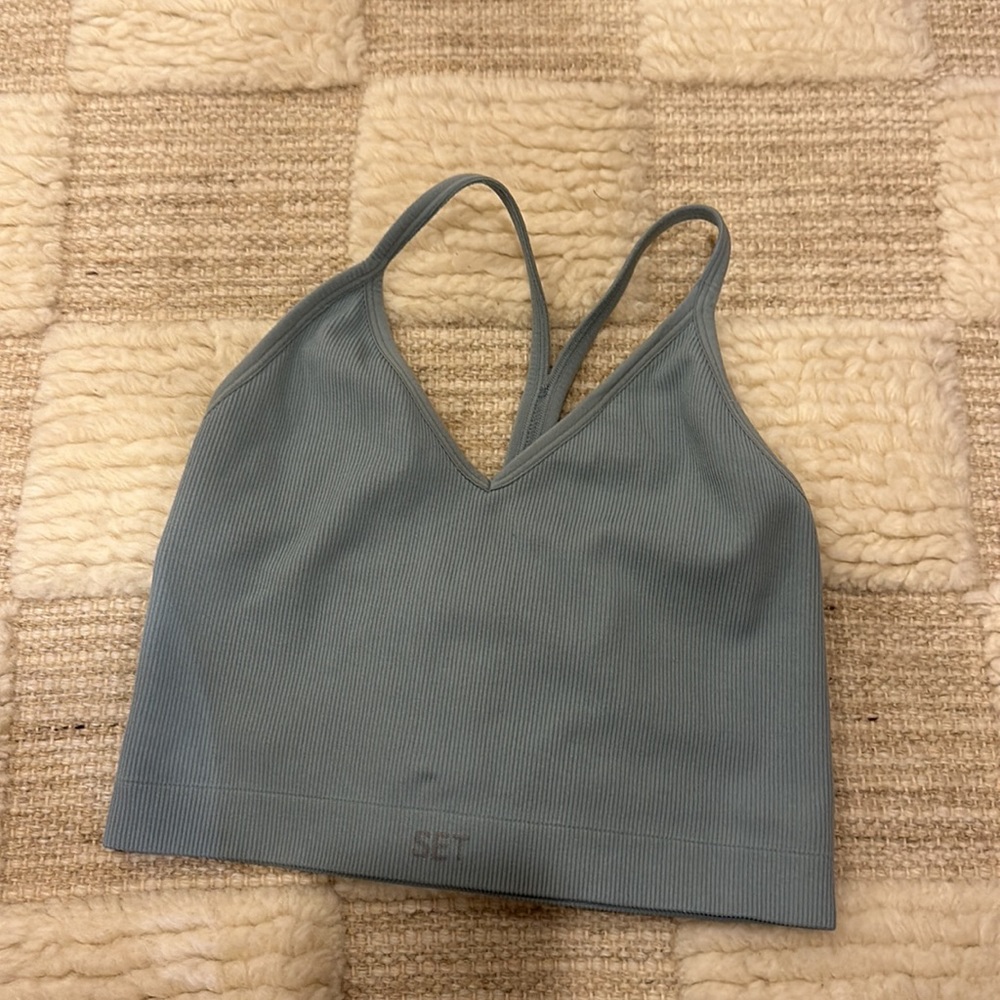 SET ACTIVE Workout Set - Picture 2 of 3
